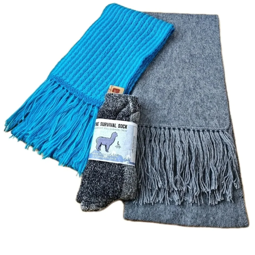 Alpaca Lot Artesian Jose Cotacachi Gray Fringed Scarf Peru Blue USA Boot Socks